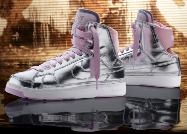 nike air troupe mid